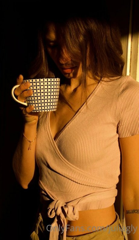 Julia Gauly ポルノスター xxx 写真