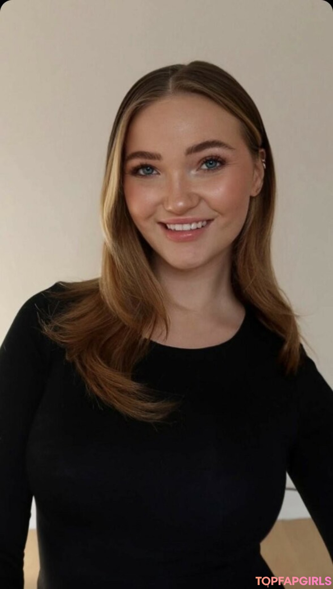 Alyssa Mckay 無料スター 画像