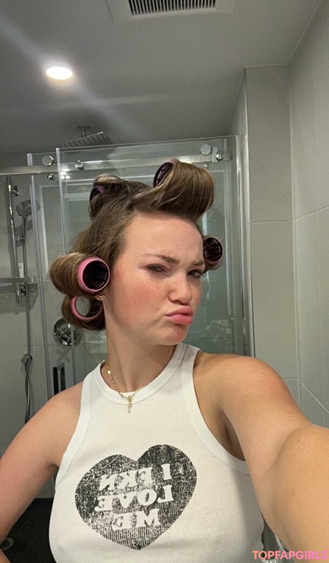 セクシーな黒人女性オンリーファンズ ヌード 写真