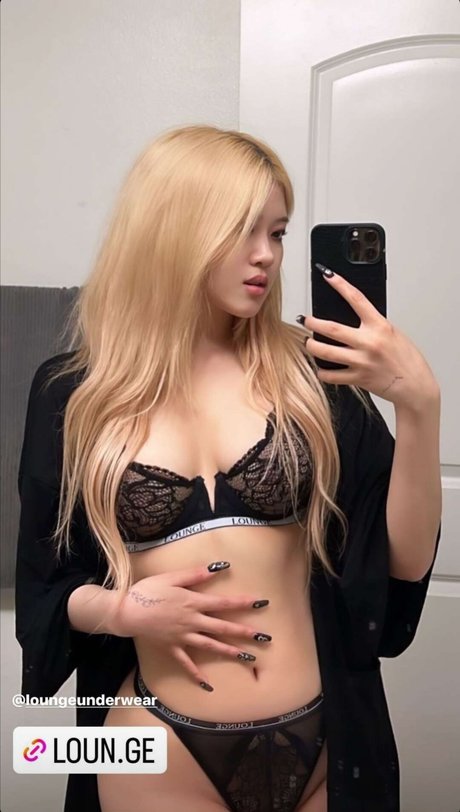 Allissa Shin スター xxx ギャラリー