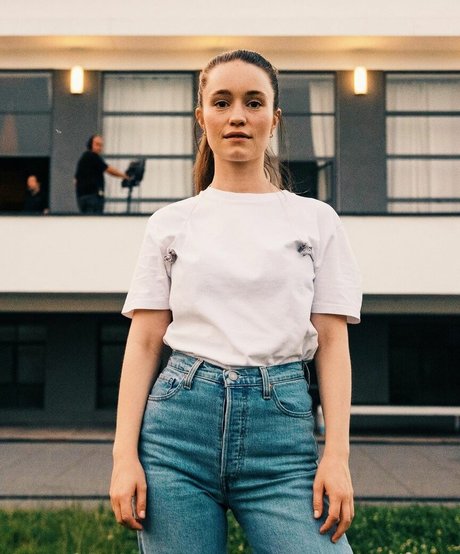 Sigrid アートモデル 写真