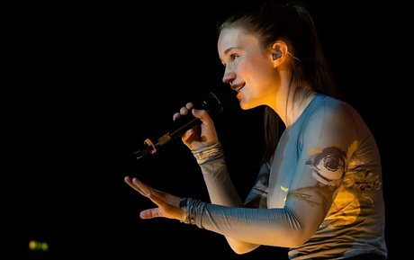 Sigrid ポルノスター 裸 写真