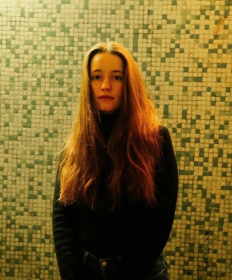 Sigrid 裸のスター 画像