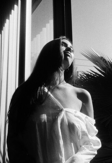 Desiree Flores セックスポルノスター 写真
