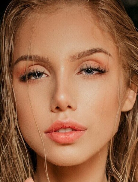 Sara Hardel 最高のスター 画像