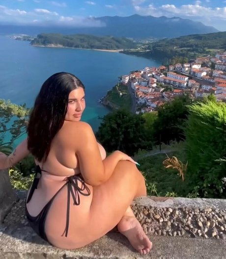 natalialozano かわいいポルノスター 画像