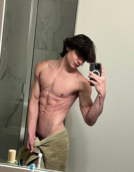 nate shreds セックスモデル ギャラリー