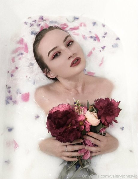 valeryjonesvip かわいいスター 写真