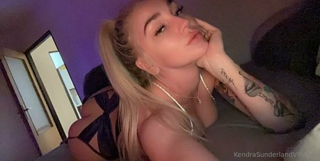 KendraSunderland 女優 写真
