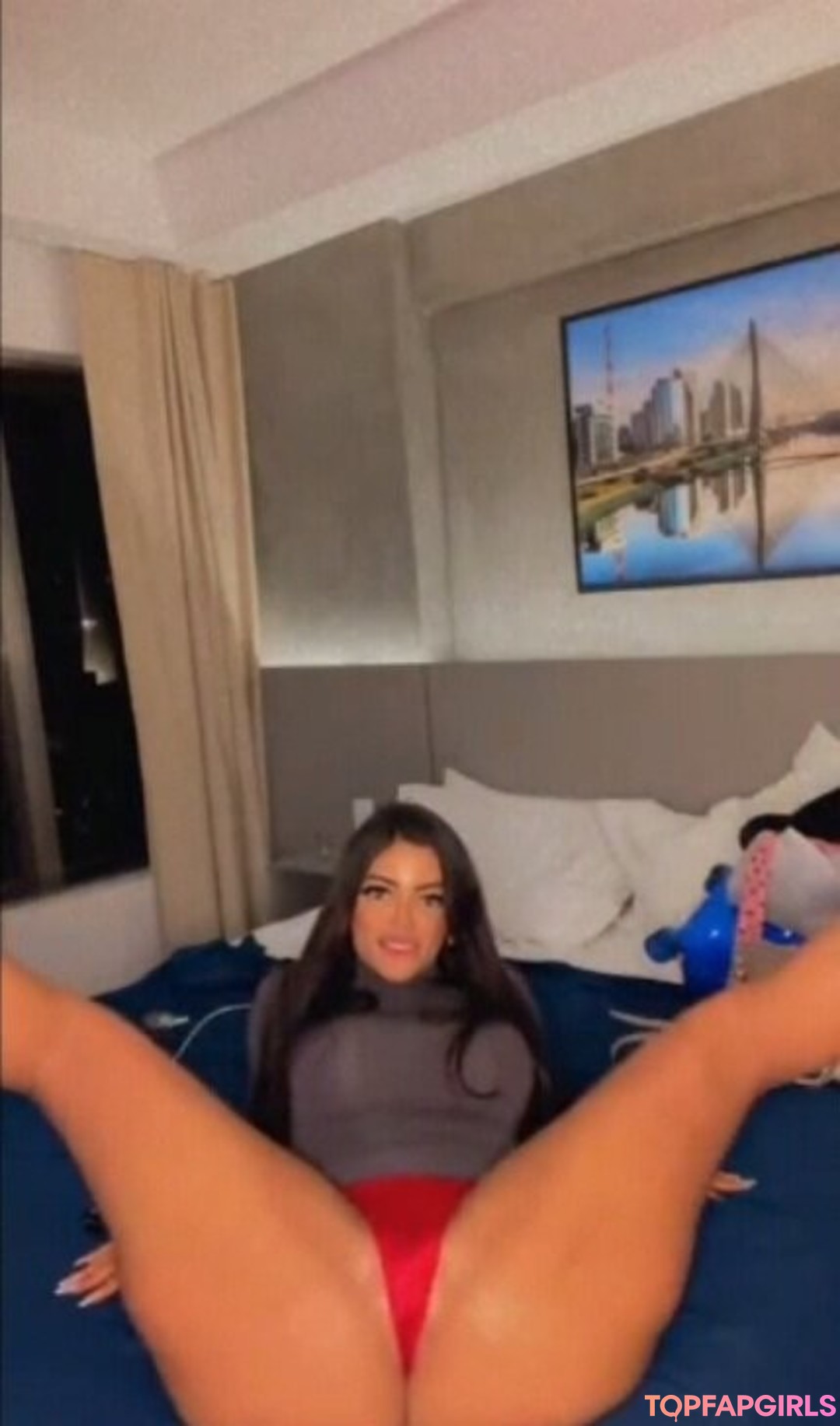 Stephanie Silveira profile image