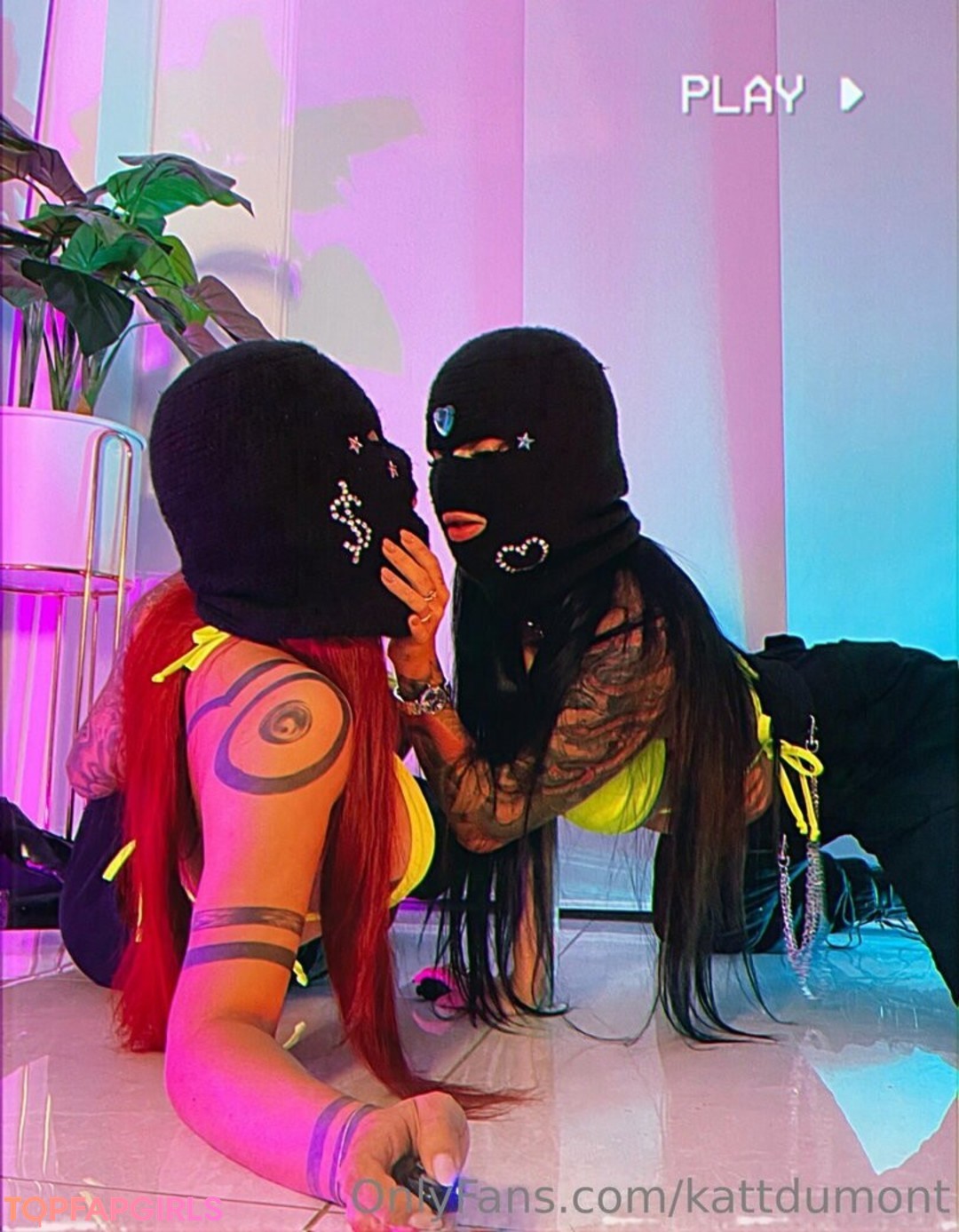 DElettraa 美しいスター 画像