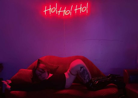 毛深い熟女オンリーファンズ 美しい 写真