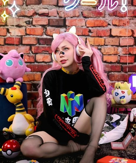 Livibee 高品質女優 写真