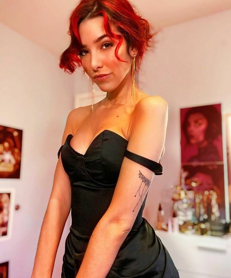 アナル熟女OnlyFans セクシーヌード 写真
