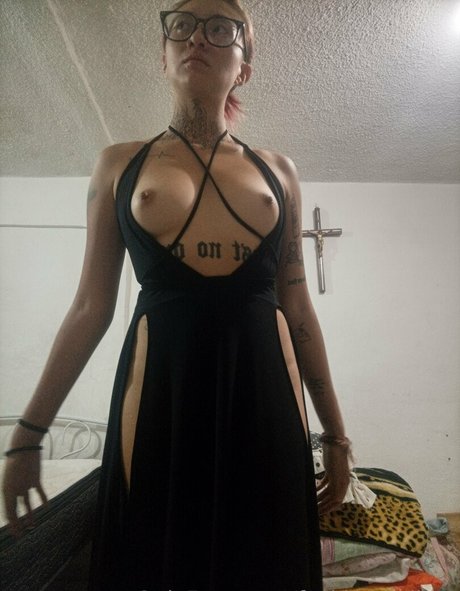 fvckin s0ulless セクシー女優 写真