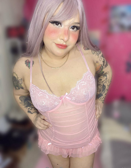 violettegf エロティックなスター 写真