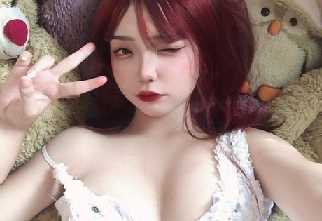 miraaamiku セクシーなスター 写真