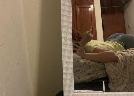 iamanothergirl 女優 写真