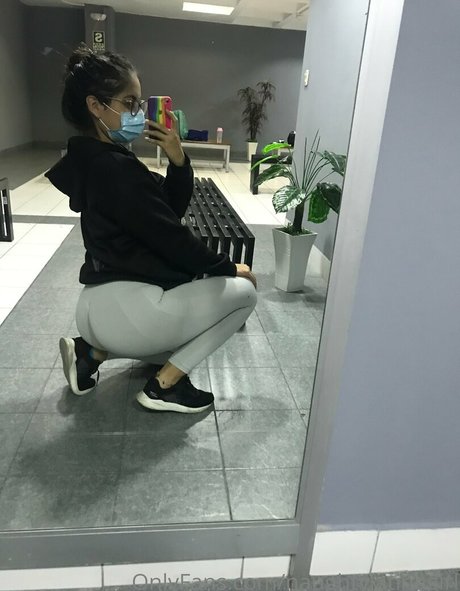naughtylatinagirl 裸のスター アーカイブ