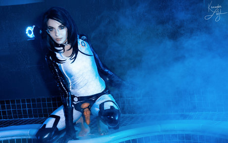 Kassandra Leigh アートスター ギャラリー
