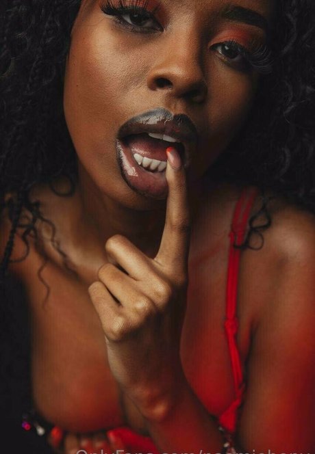 naomiebony セックスポルノスター 写真