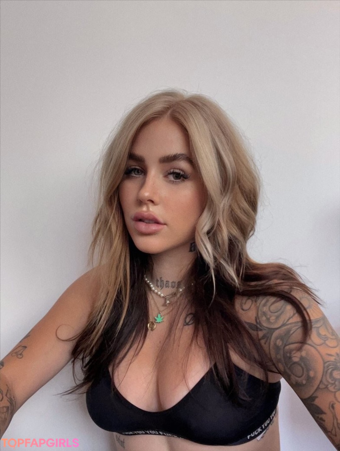 18オンリーファン 限定 画像