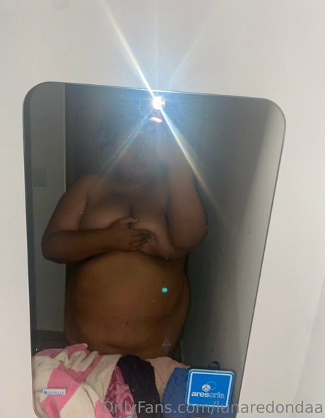 lunaredondaa 無料女優 写真
