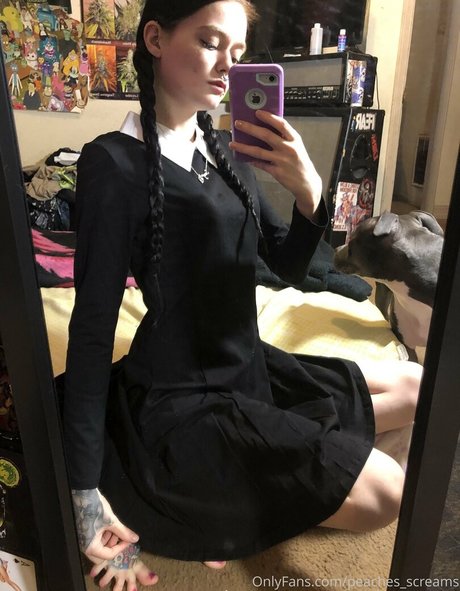 peacheyscreams profile image