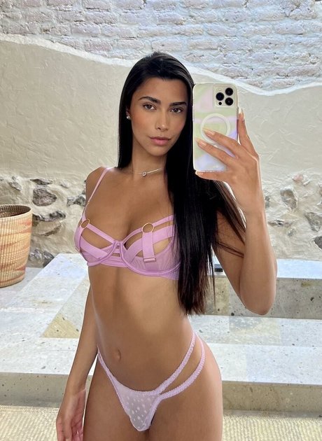 Gabrielle Maya 裸の女優 写真