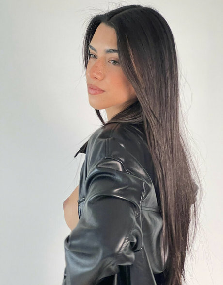 Gabrielle Maya 裸の女優 画像