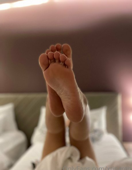 xtinarob 高品質女優 写真