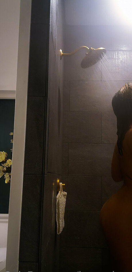 jennyshay セクシーなポルノスター ギャラリー