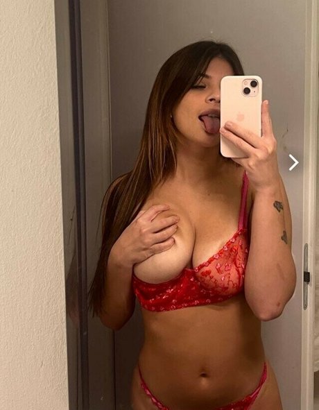 ggoldivaa 裸モデル 写真