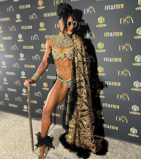 Bianca Belair ホットスター 画像