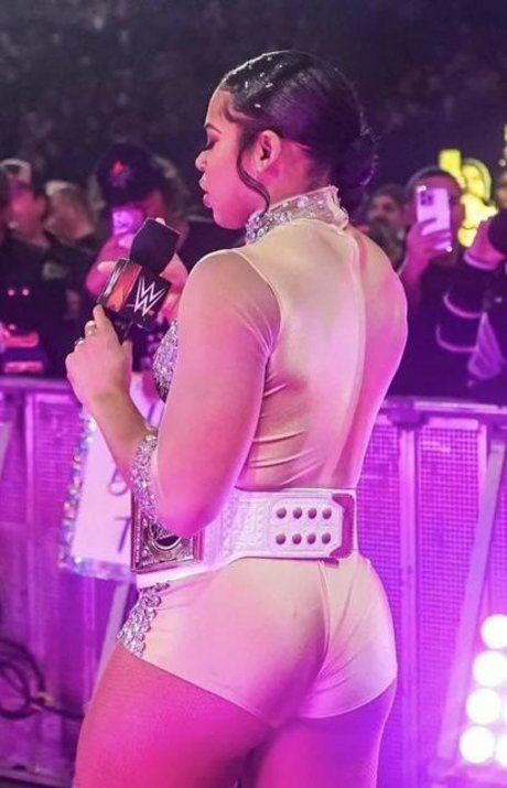 Bianca Belair ホットなポルノスター 写真