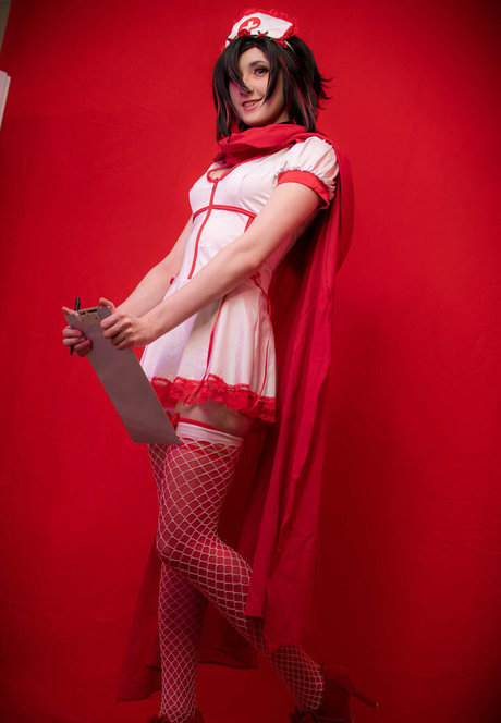 Labinnak エロティックモデル 写真