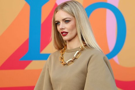 Samara Weaving 高品質スター 写真