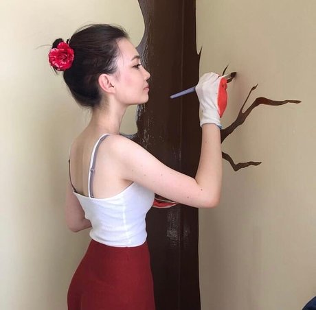 Aya Shalkar ポルノ女優 写真