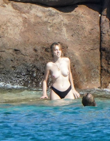 Maya Hawke 素敵なモデル 画像