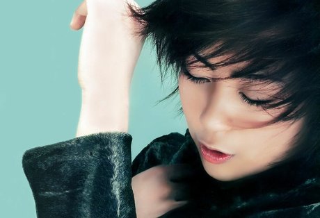 Utada Hikaru エロティックなスター 写真