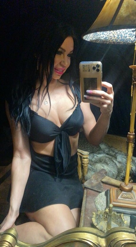 queenofthedollhouse ポルノスター 写真