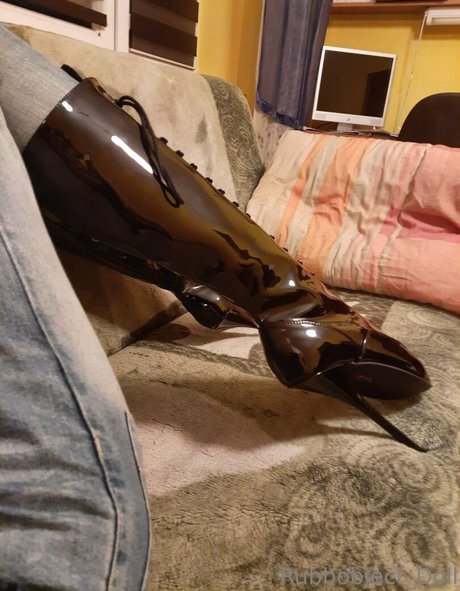 rubbobject doll アートスター 画像