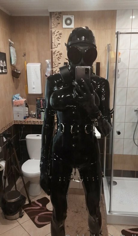 rubbobject doll xxxスター 写真