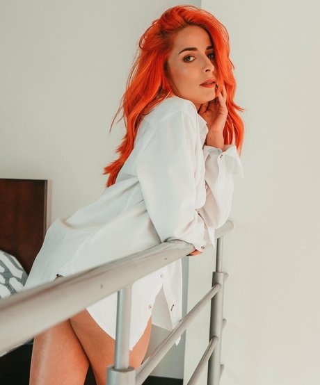 jencobriza 美しいモデル 写真
