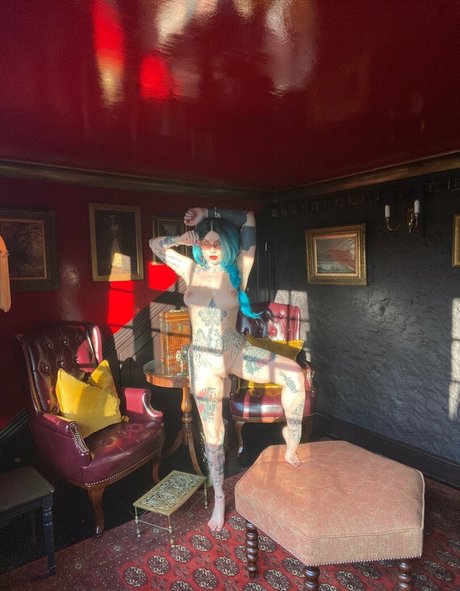 Katsandcrows ホットなスター ギャラリー