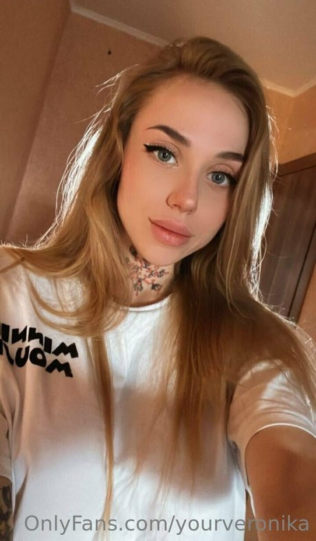 yourveronika profile image
