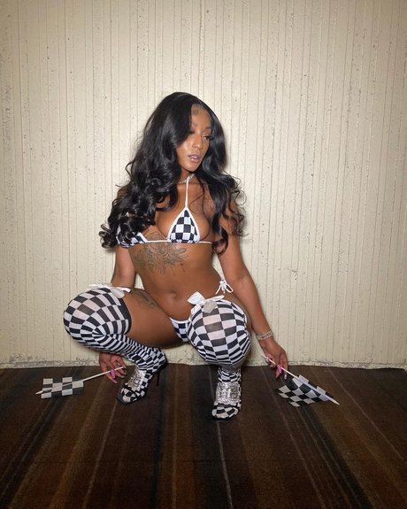Mizz Twerksum 女優 写真