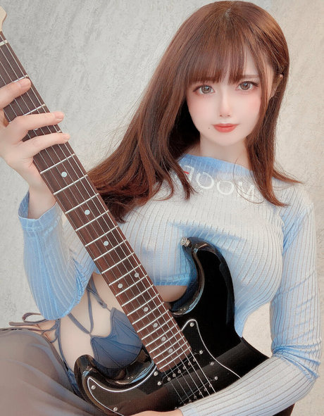 Uri11 27 ホット女優 画像