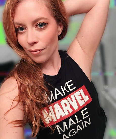 Chrissie Mayr 独占ポルノスター 写真