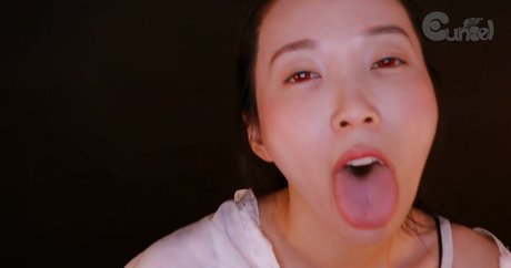 Eunzel ASMR ポルノスター 写真